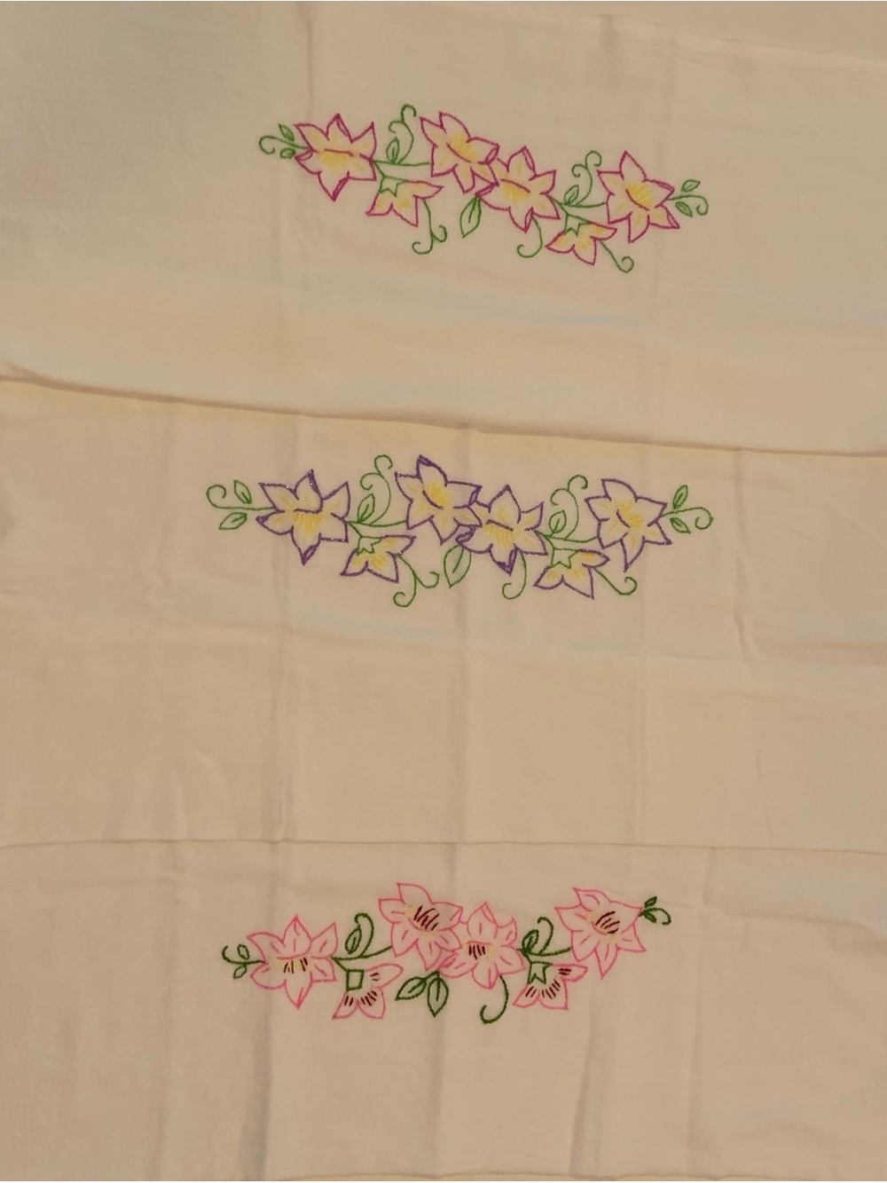 Vintage Set Of 3 Hand Embroidered Floral Kitchen Towels